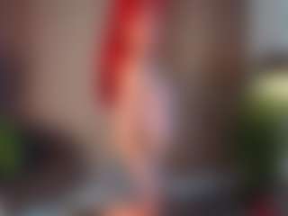 Live cam show with Vanessa - Armpits on Milf Play