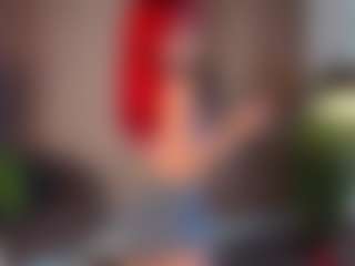 Live cam show with Vanessa - Mouth on livesuperchat.net