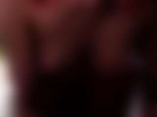 Live cam show with Vanessa - Ass Clapping on Camsoda