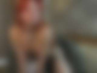 Live cam show with Vanessa - Normal on AdultVida.com