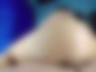 Eemily3's Live Sex Cam Show