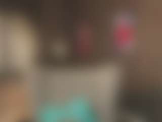 Evelyn's Live Sex Cam Show