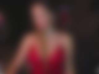 Evelyn's Live Sex Cam Show