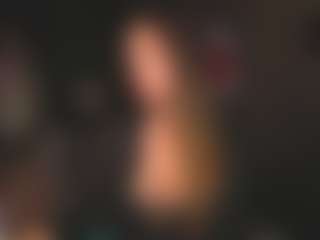 Evelyn's Live Sex Cam Show