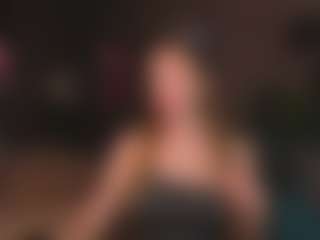 Live cam show with Evelyn - Big Tits Mature on CamwithHer