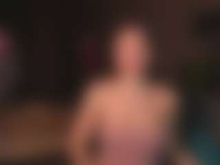 Live cam show with Evelyn - Brown Hair on camwithhim.com