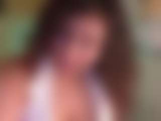 Live cam show with Maya-house - Dirty Talk on xheatlive.com