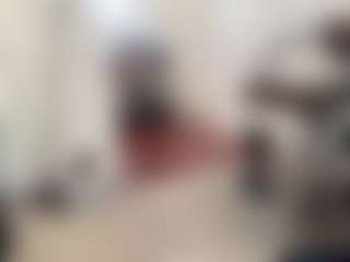 Mrshyboy32's Live Sex Cam Show