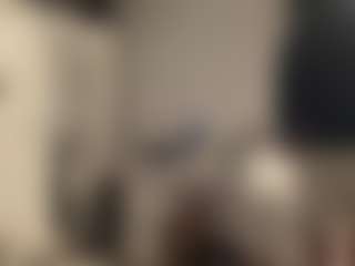 Mrshyboy32's Live Sex Cam Show