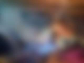 Mrshyboy32's Live Sex Cam Show