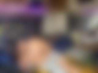 Show in cam erotica live di Mrshyboy32
