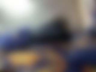 Mrshyboy32's Live Sex Cam Show