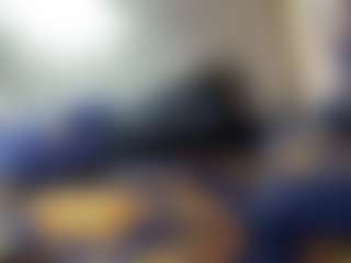 Mrshyboy32's Live Sex Cam Show