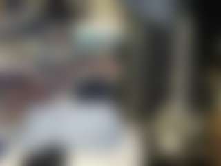 Mrshyboy32's Live Sex Cam Show