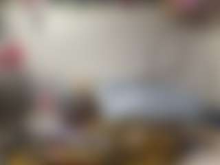 Mrshyboy32's Live Sex Cam Show