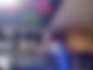 Mrshyboy32's Live Sex Cam Show