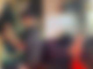 Mrshyboy32's Live Sex Cam Show