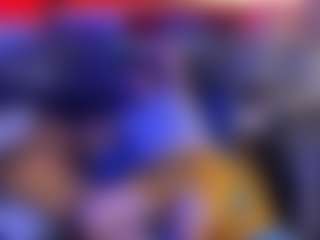 Mrshyboy32's Live Sex Cam Show