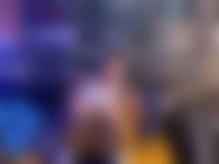 Live cam show with Mrshyboy32 - Orgasm on Milf Play