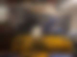 Mrshyboy32's Live Sex Cam Show