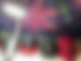 Mrshyboy32's Live Sex Cam Show