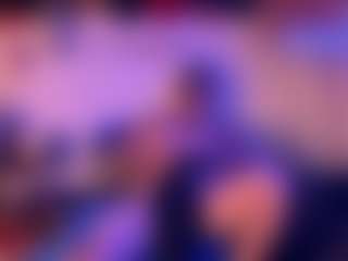 Mrshyboy32's Live Sex Cam Show