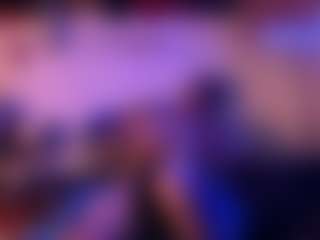 Mrshyboy32's Live Sex Cam Show