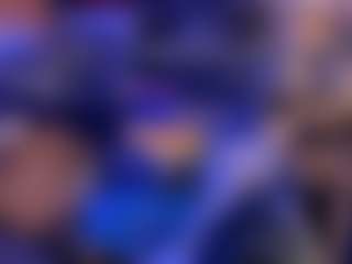 Mrshyboy32's Live Sex Cam Show