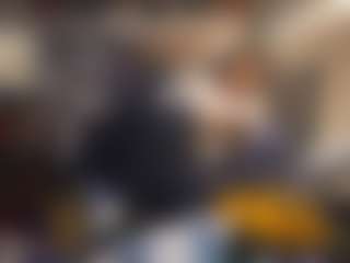 Mrshyboy32's Live Sex Cam Show