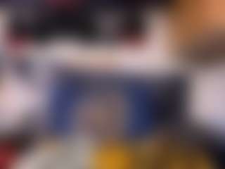 Mrshyboy32's Live Sex Cam Show