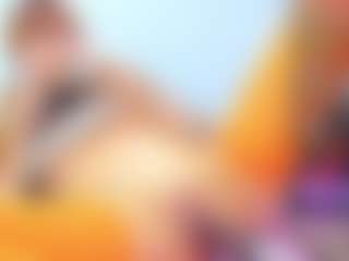 Live cam show with alicialeclair - Moaning on slutload