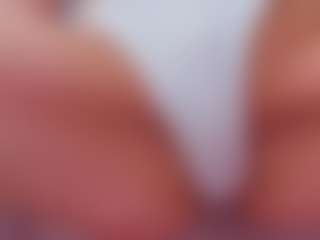Live cam show with loralifelover - Smooth on MyBangCams