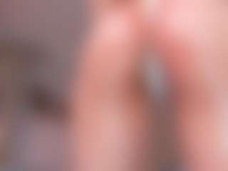 loralifelover's Live Sex Cam Show