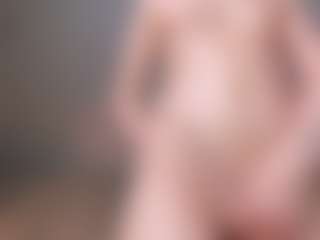 Live cam show with loralifelover - Moaning on CamwithHer