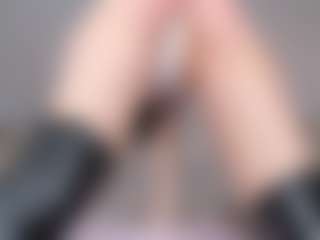 Live-Cam-Show mit loralifelover - Natural auf Camsoda