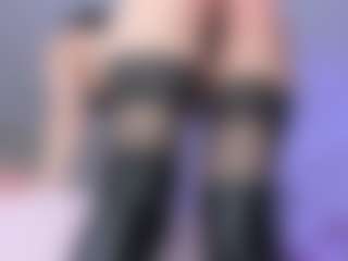 Live cam show with loralifelover - Smooth on CamClone