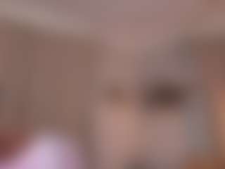 loralifelover's Live Sex Cam Show
