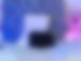 Queen23's Live Sex Cam Show