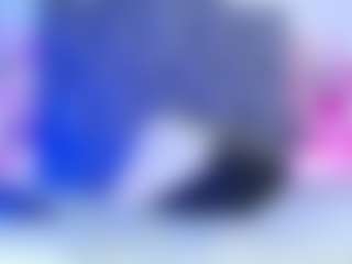 Queen23's Live Sex Cam Show