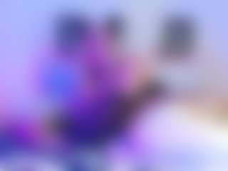 Queen23's Live Sex Cam Show