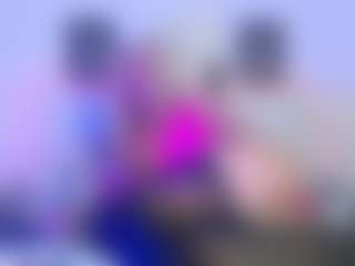 Queen23's Live Sex Cam Show