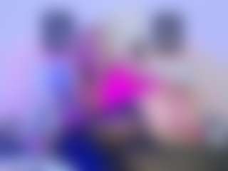 Queen23's Live Sex Cam Show