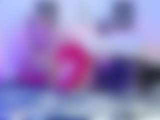 Queen23's Live Sex Cam Show
