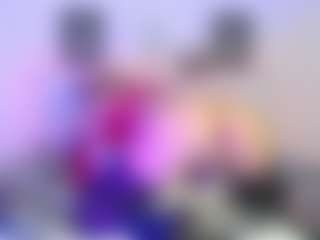 Queen23's Live Sex Cam Show