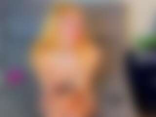 CaronCastelan's Live Sex Cam Show
