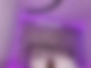 Live cam show with kendall_07 - College on Camsoda