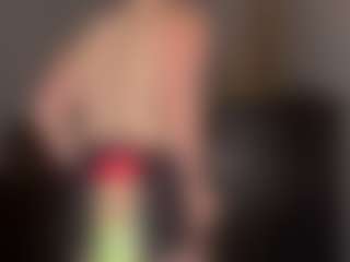 M1l3yD3w's Live Sex Cam Show