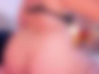 Live cam show with BBWCloe - Public on Camsoda