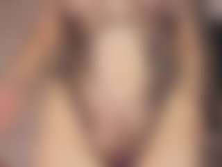 Live cam show with BBWCloe - BBW on AdultVida.com