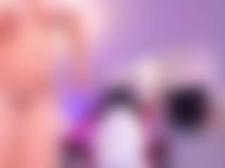 Live cam show with BBWCloe - Tease Brown Hair on CamClone